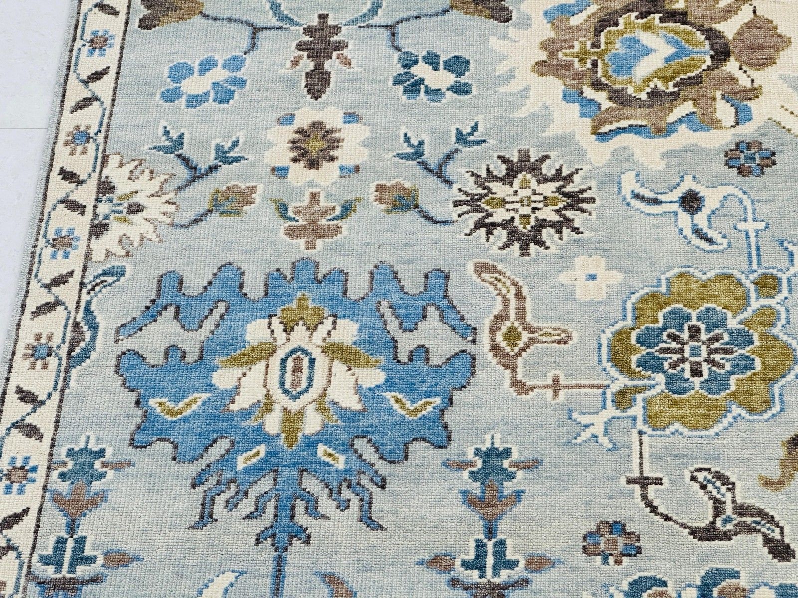 Tapis Oushak en laine fait main 8 x 10 ft, motif floral bleu photo Textiles