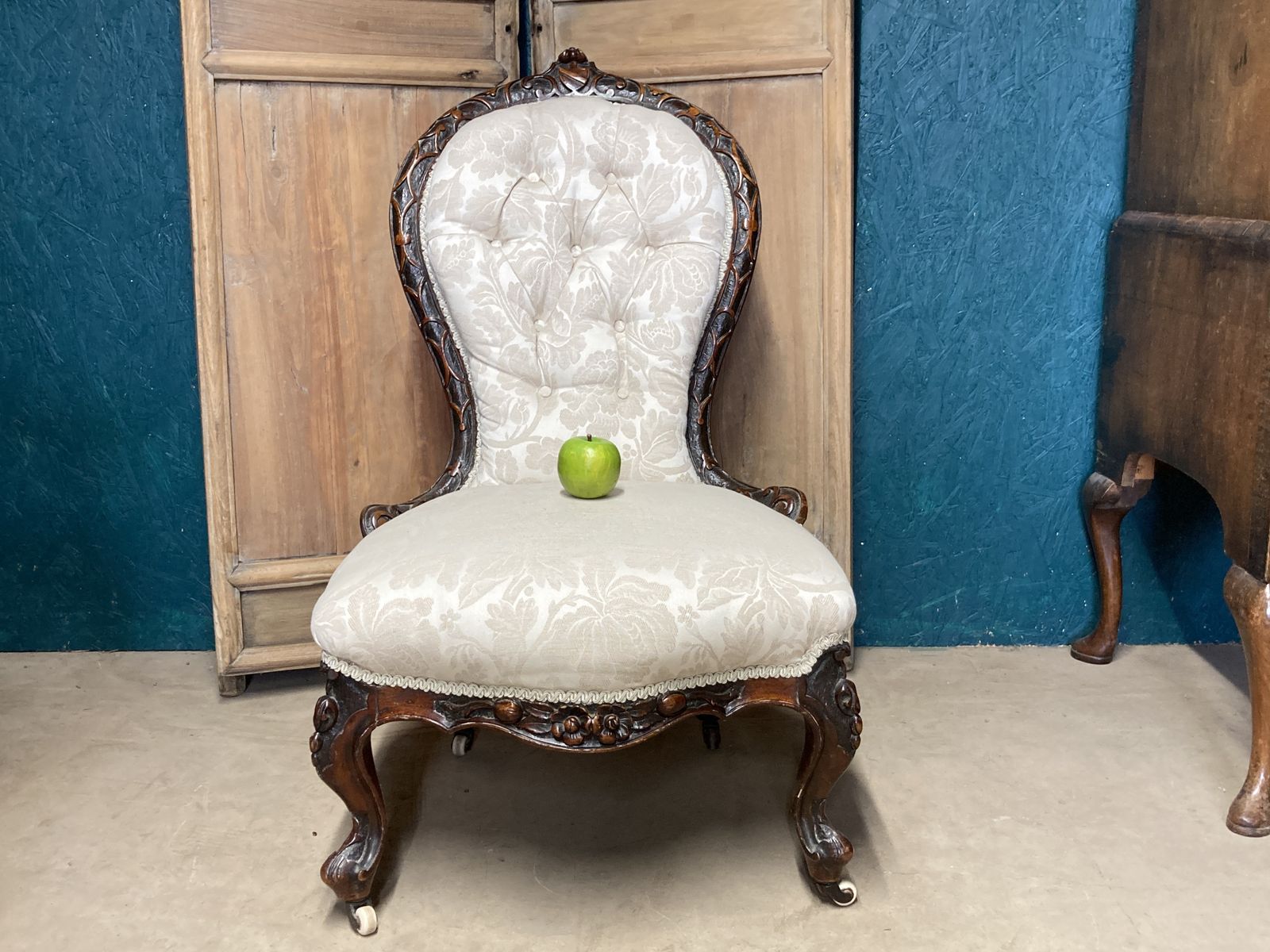 A Fine Pair Of Victorian Ladies And Gentlemans Parlour Chairs photo 450.0