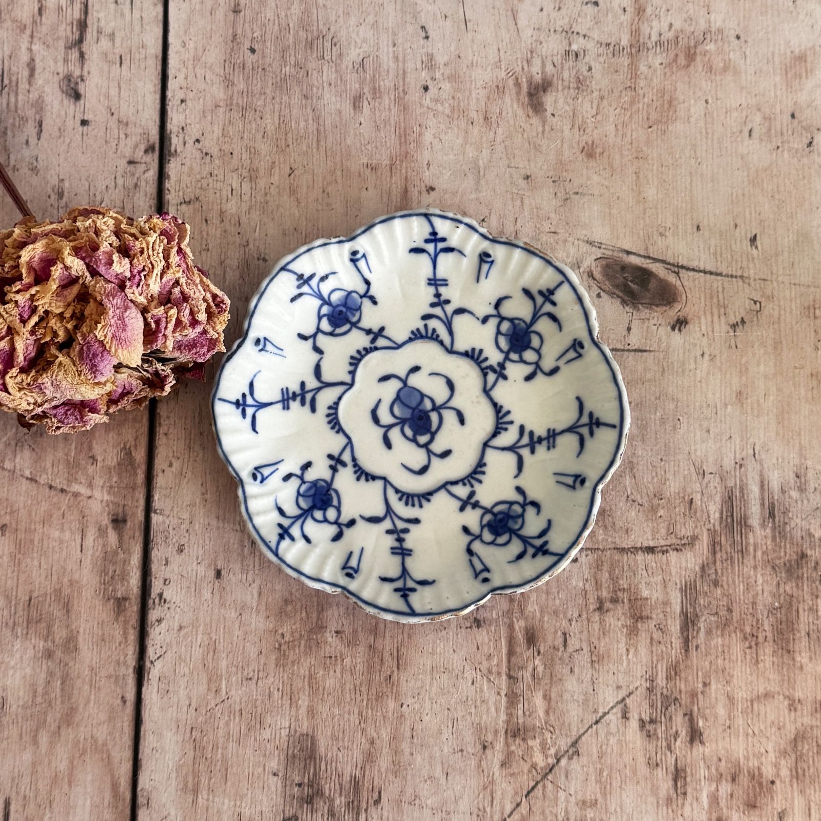 Pair Of Antique Tettau Espresso Cups And Saucers photo vinterior