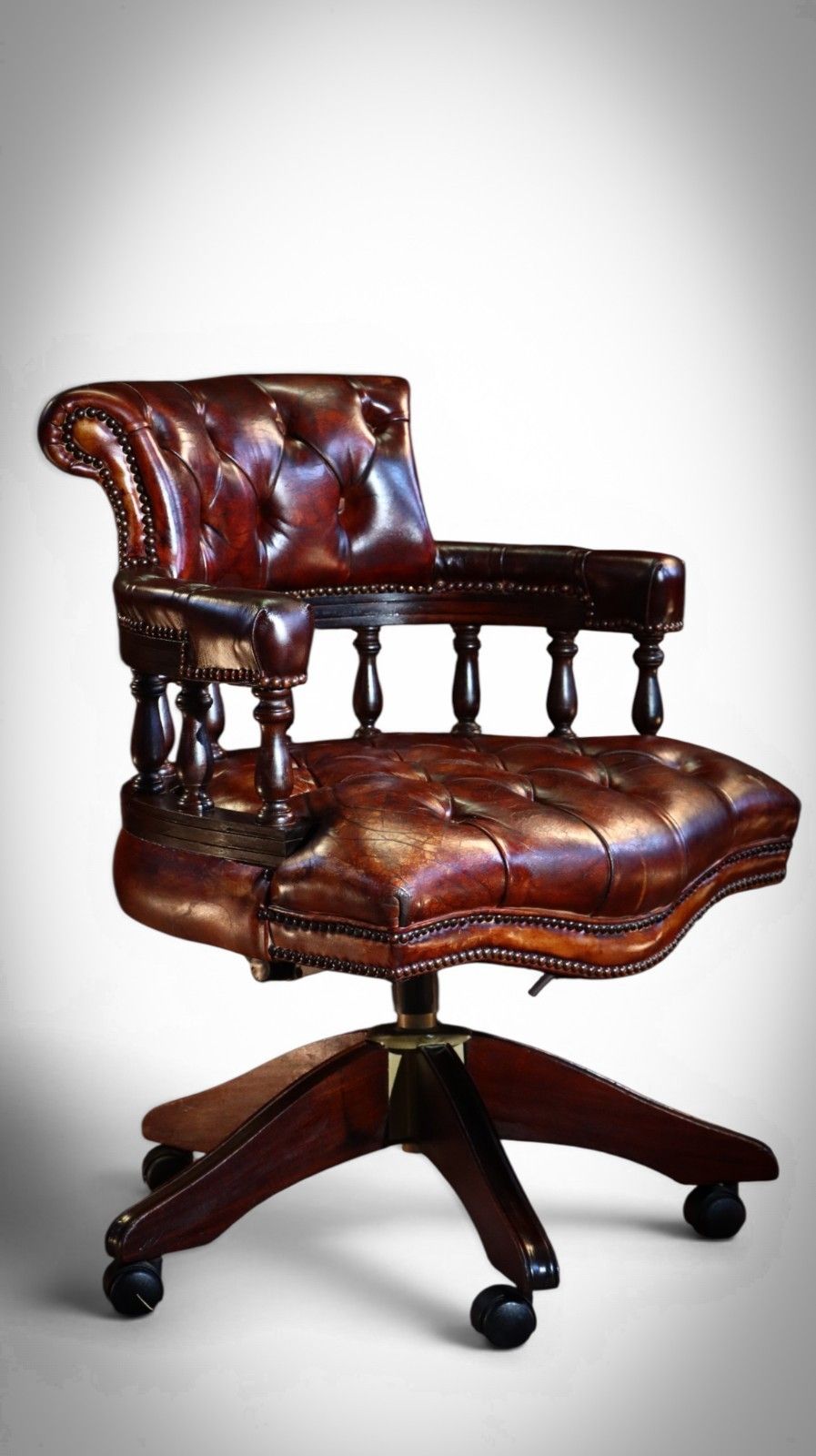 Stunning George Smith Captains Swivel Leather Armchair Dark Tan Del 🚚