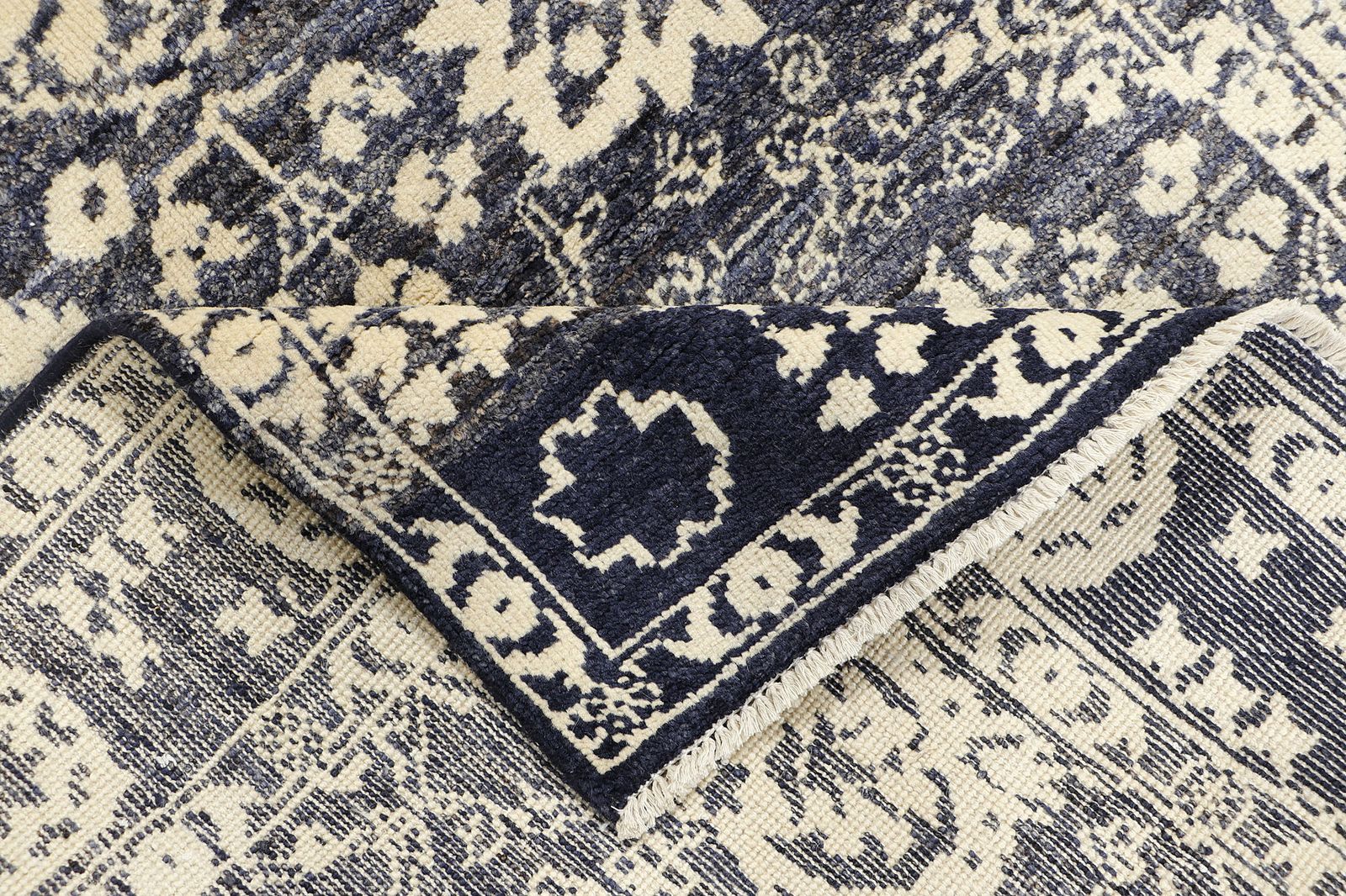 Turkish Oushak Black Floral Hand Knotted Area Rug 127x188cm photo vinterior