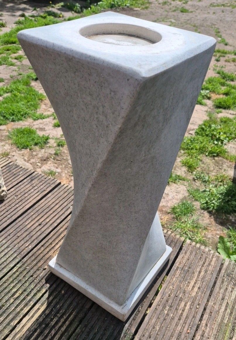 White Granite/Marble? Twisted Garden Pot Plinth/Stand 58cm Tall photo 120.0