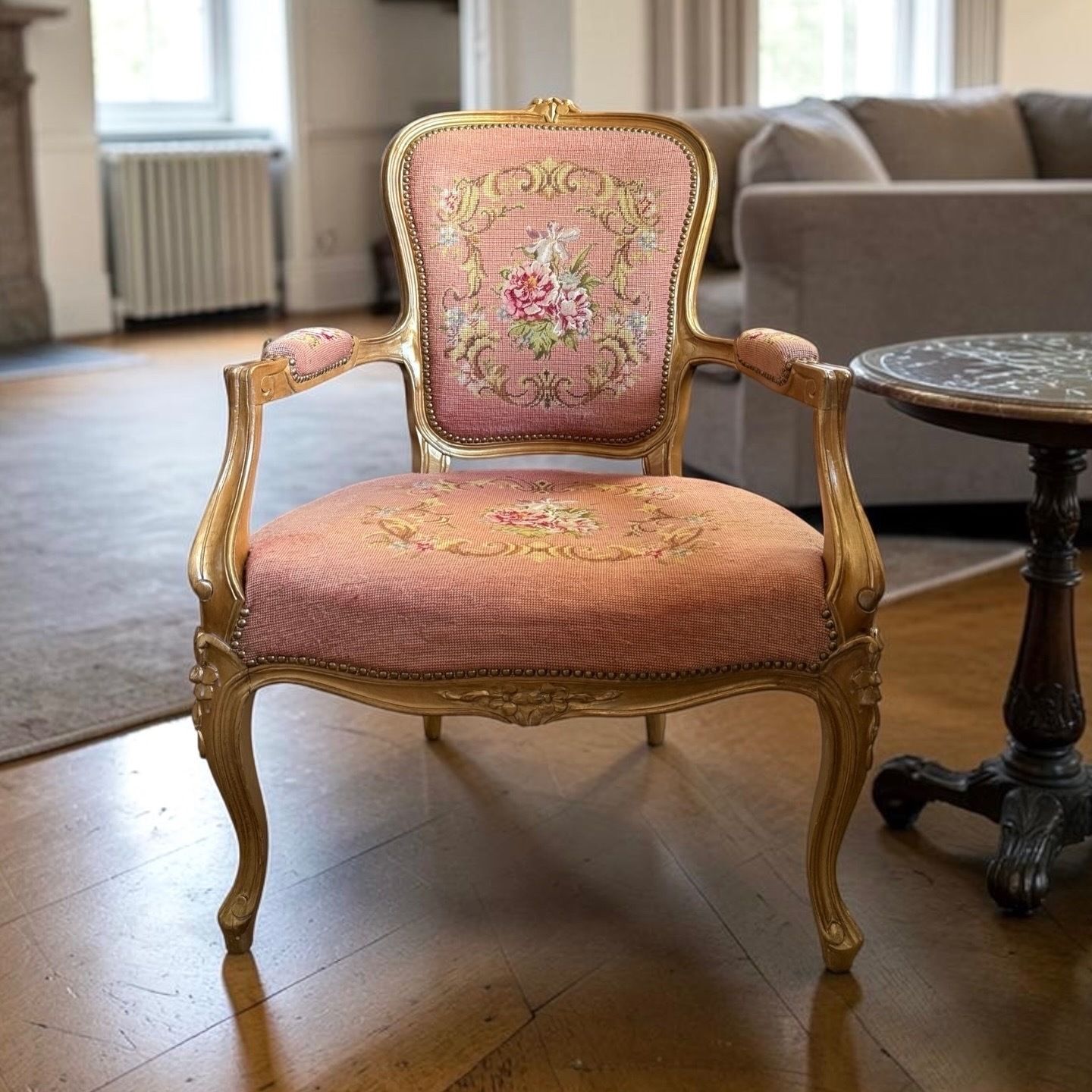 Beautiful Antique French Louis XV Armchair photo Furniture