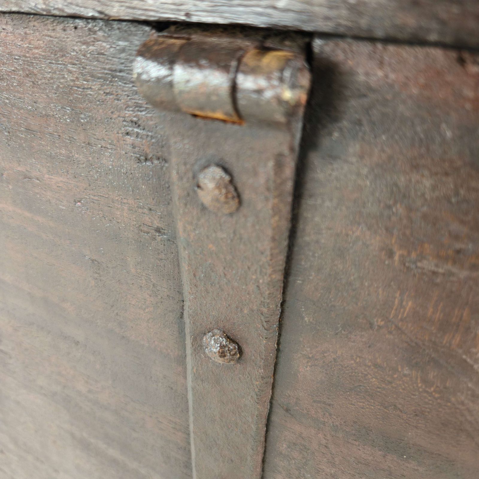 1902.0 18th Century Dutch Voc Colonial Chest With Brass Mounts photo