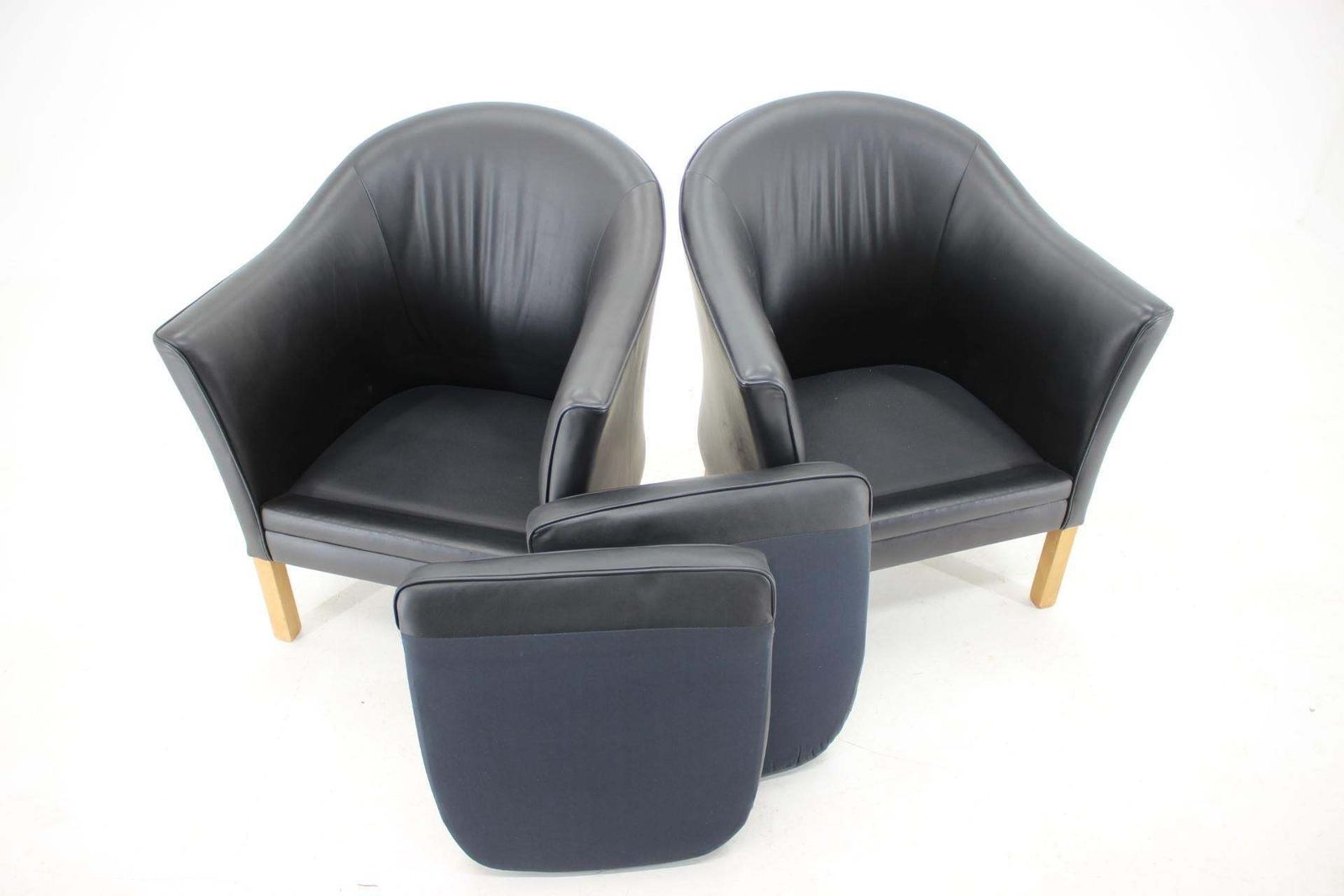Paar Mogens Hansen lederen fauteuils, Denemarken, jaren 1970 photo 1800.0