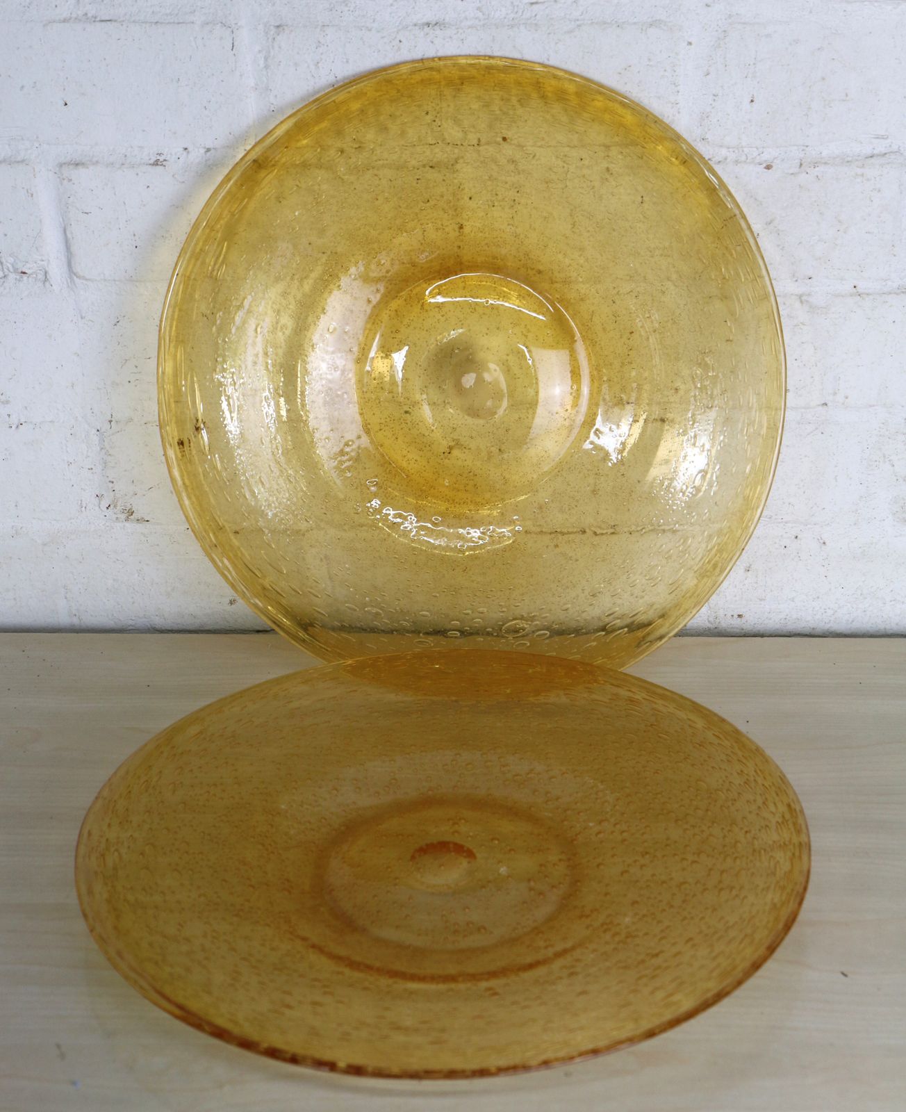 A Pair Of Mid Century Italian Low Glass Dishes Pale Yellow Coloured With Intense Bubble Decoration