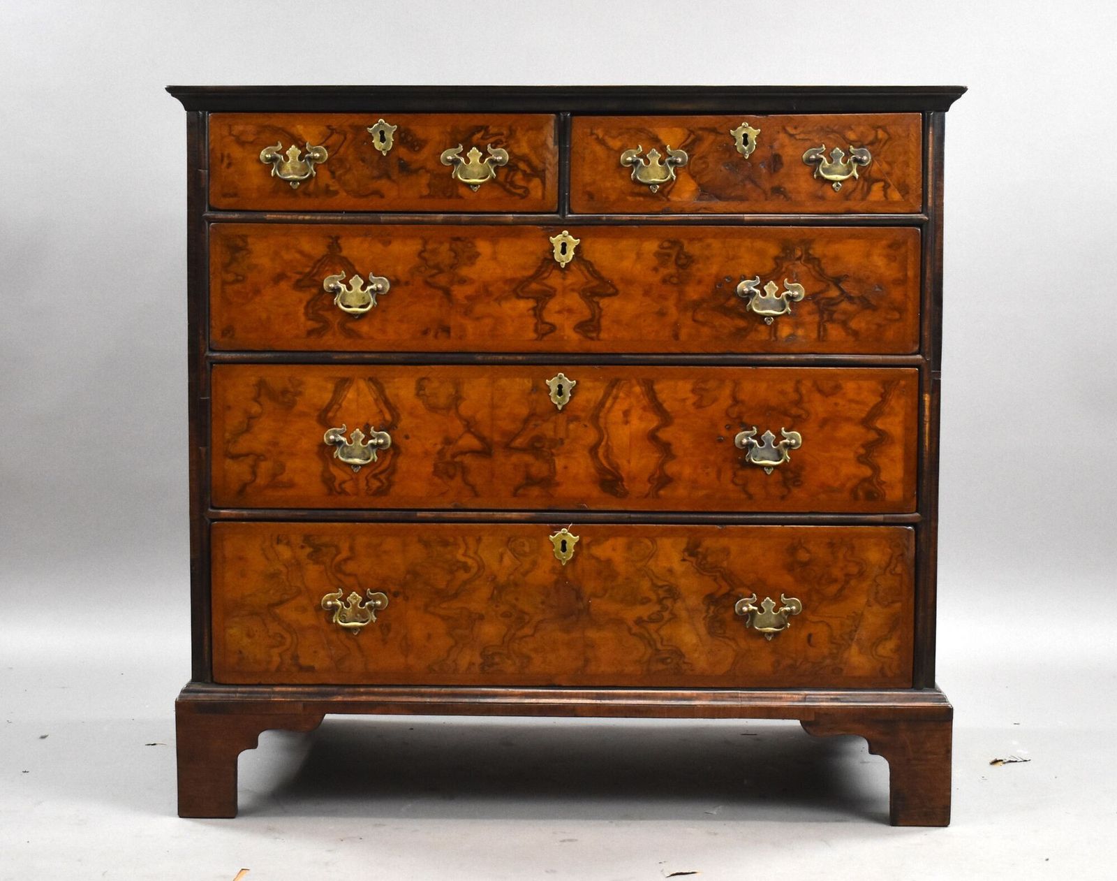 George III Burr Walnut Chest Of Drawers photo furniture