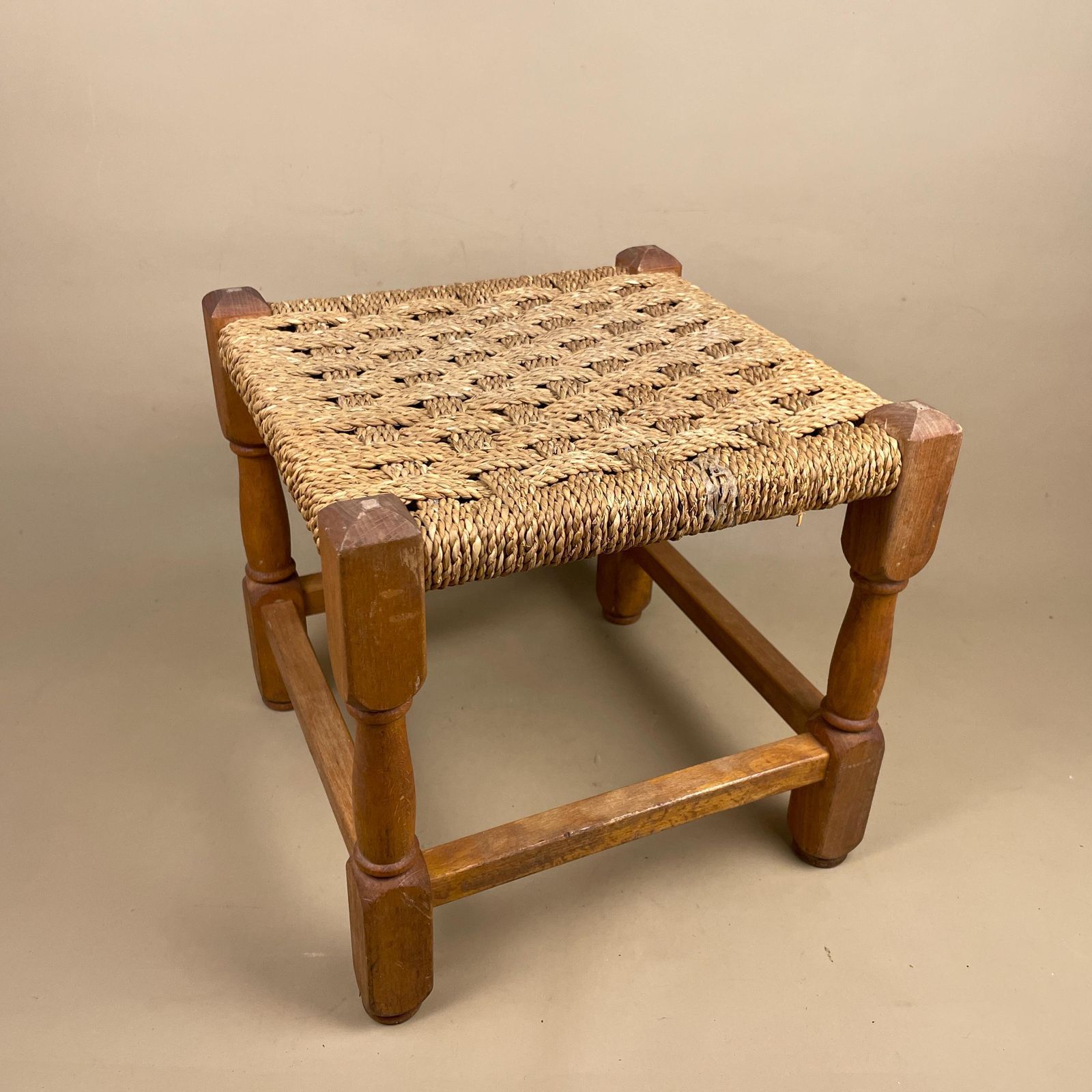 Antique Wooden Foot Stool Woven String Wood Cottage Furniture Square Brown Hallway Seat 29x30x30cm Footstool Bench Natural Rush Seat photo vintage