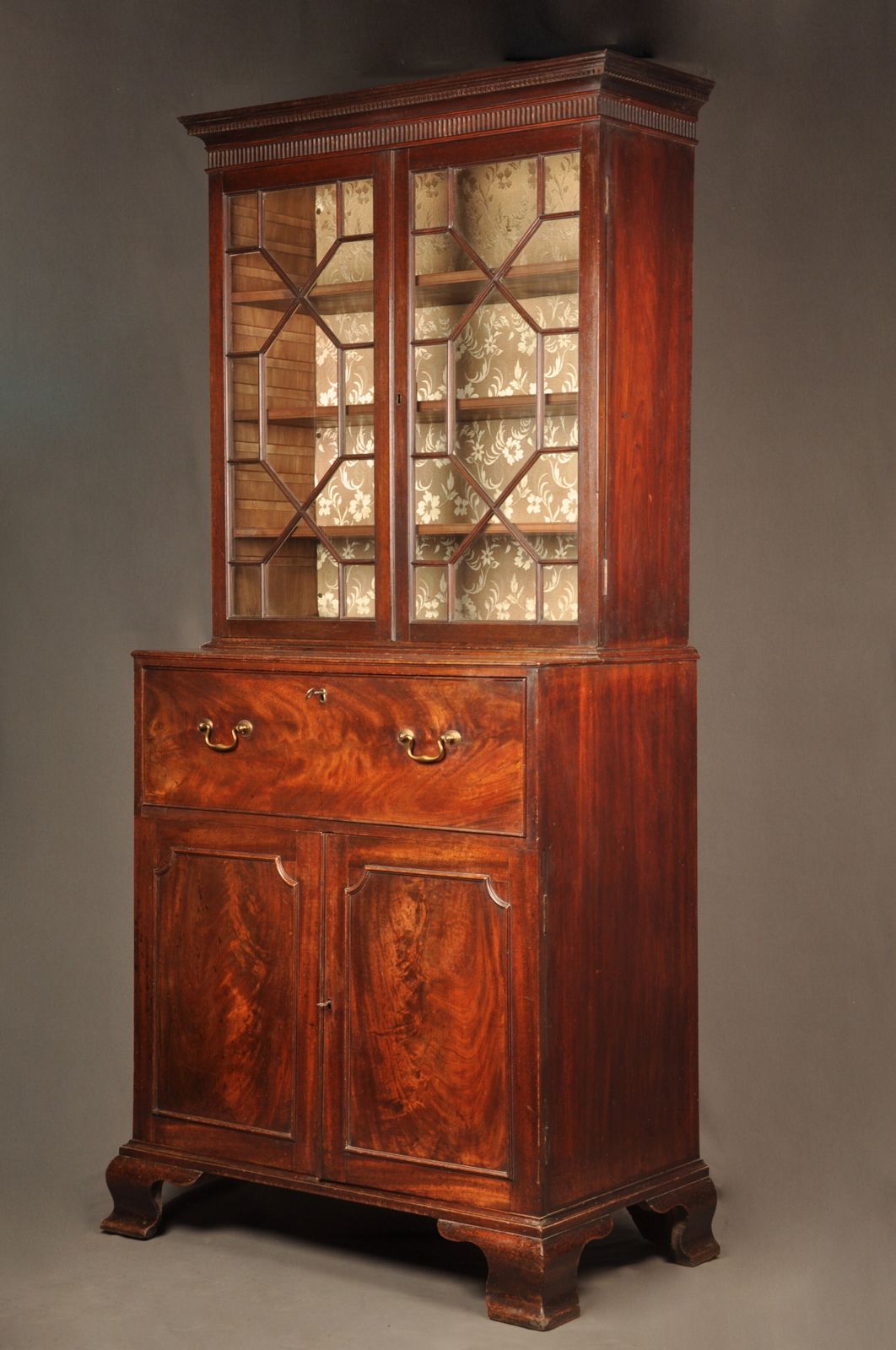 Fine 18th Century Mahogany Secrataire Bookcase photo for sale