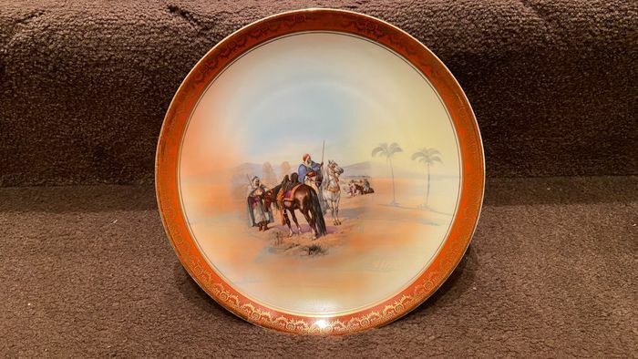 Paar Royal Epiag Czecho Slovakia Verguld Egypte Woestijnscène Borden, Begin 20e Eeuw photo vintage