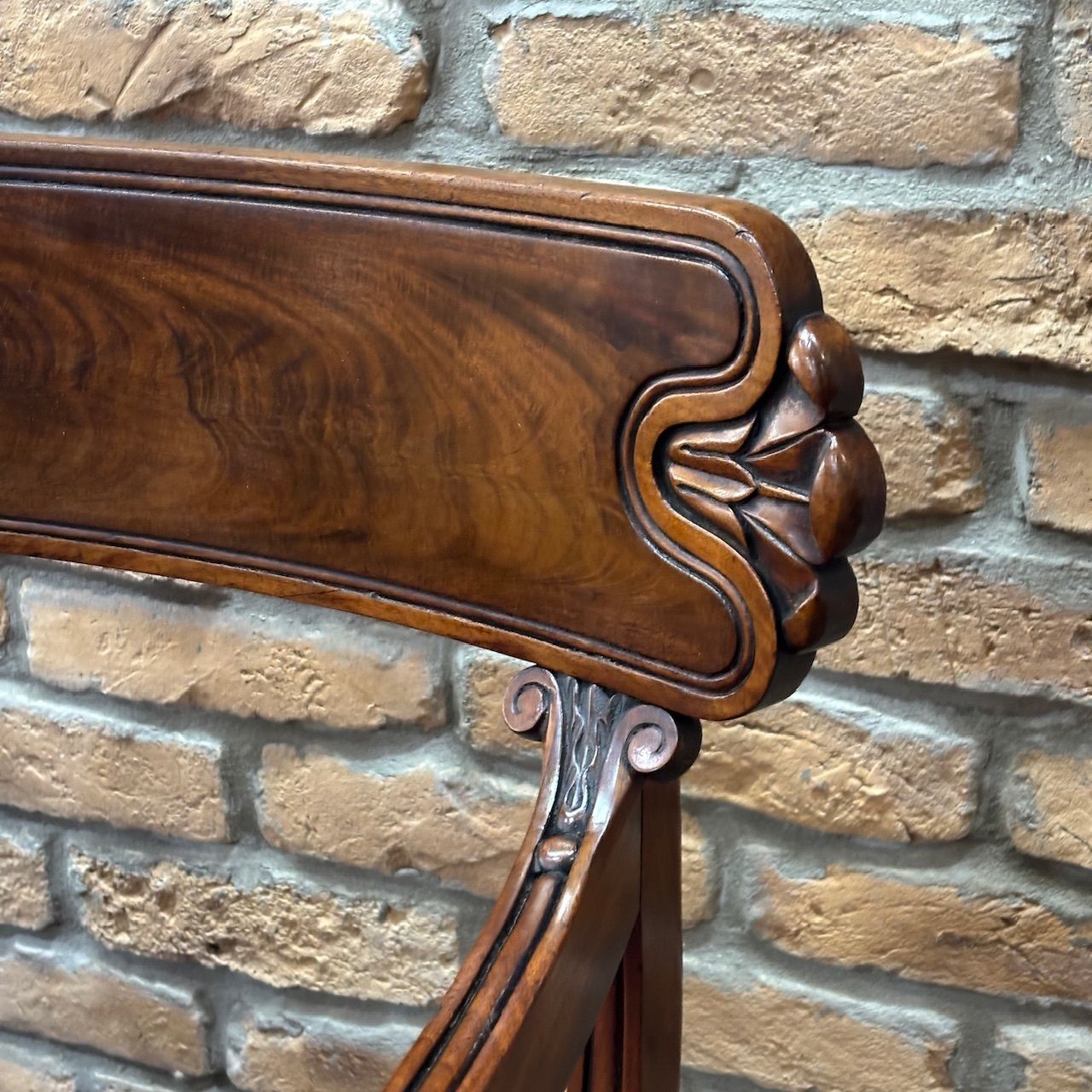 Pair Of Antique Gillows Style Mahogany Armchairs photo vinterior