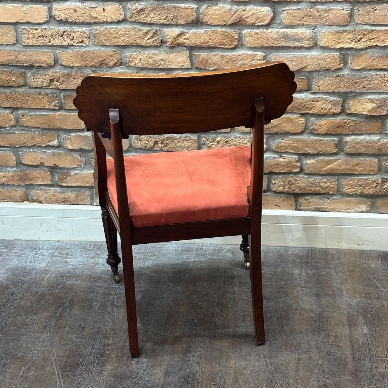 photo furniture Pair Of Antique Gillows Style Mahogany Armchairs