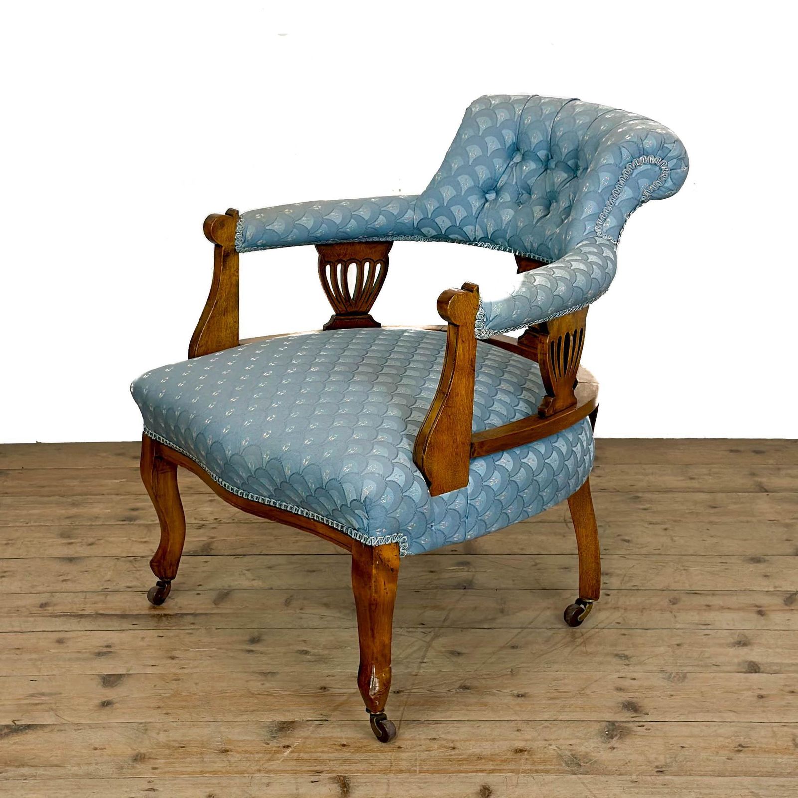 Antique Edwardian Mahogany Armchair | Antique Armchair | Antique Seating | Victorian Antiques | Victorian Armchair (M 6798)