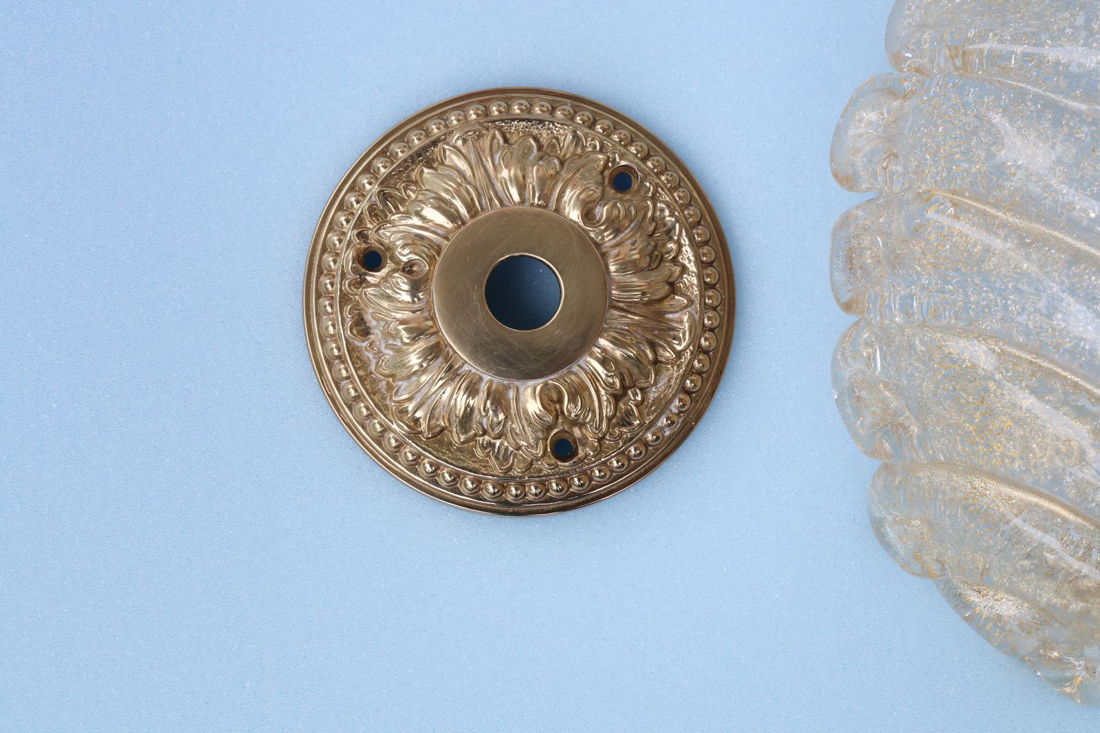 photo for sale Barovier & Toso Murano Gold Glass And Brass Wall Light, Italy, 1960s