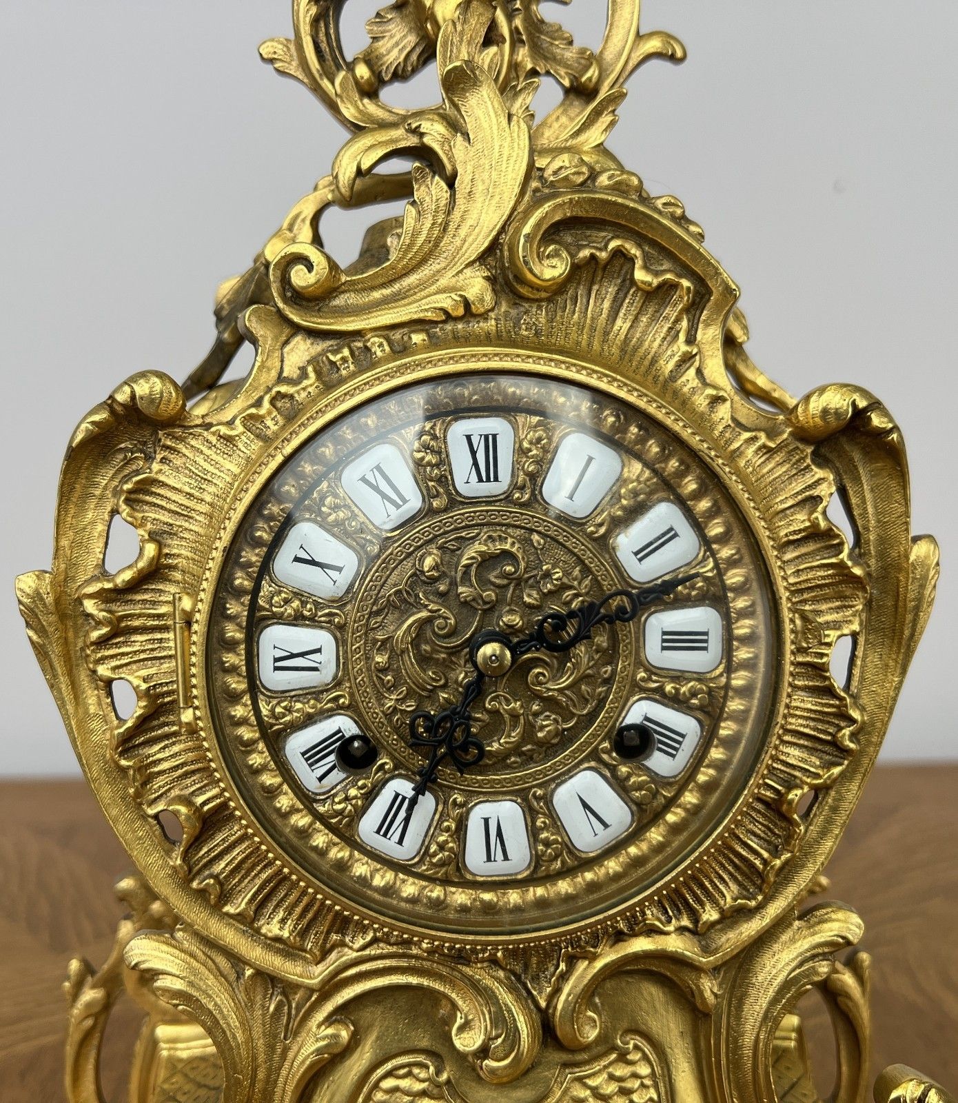 Clock Vintage Brass Rococo Mantel Clock Ornate Decorative Design Lot 6037 photo Home Decor
