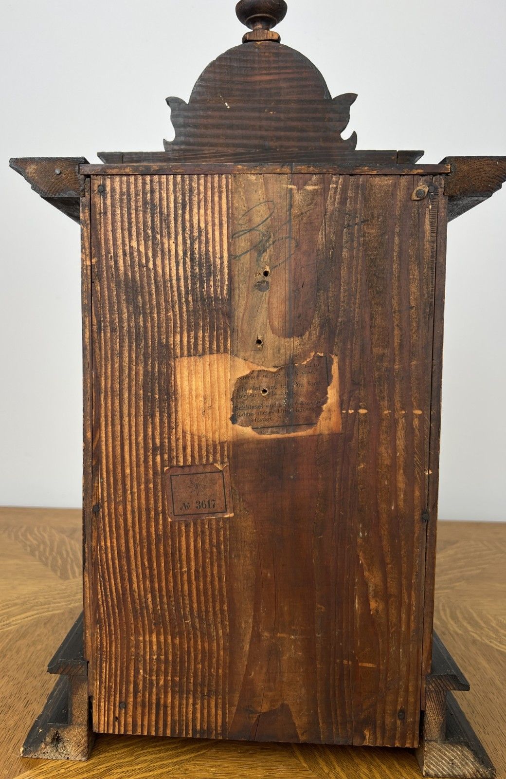 photo vintage Clock Vintage Junghans Wooden Mantel Clock Glass Door Table Clock Lot 6055