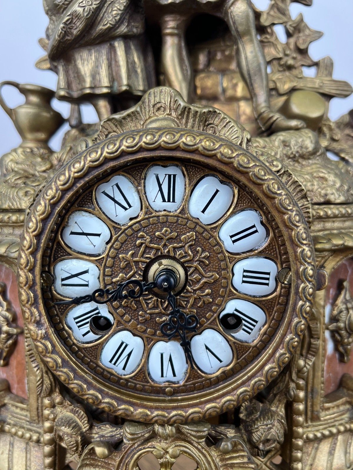 photo for sale Clock Vintage Brass Figurine Mantel Clock Ornate Decorative Table Clock Lot 6054