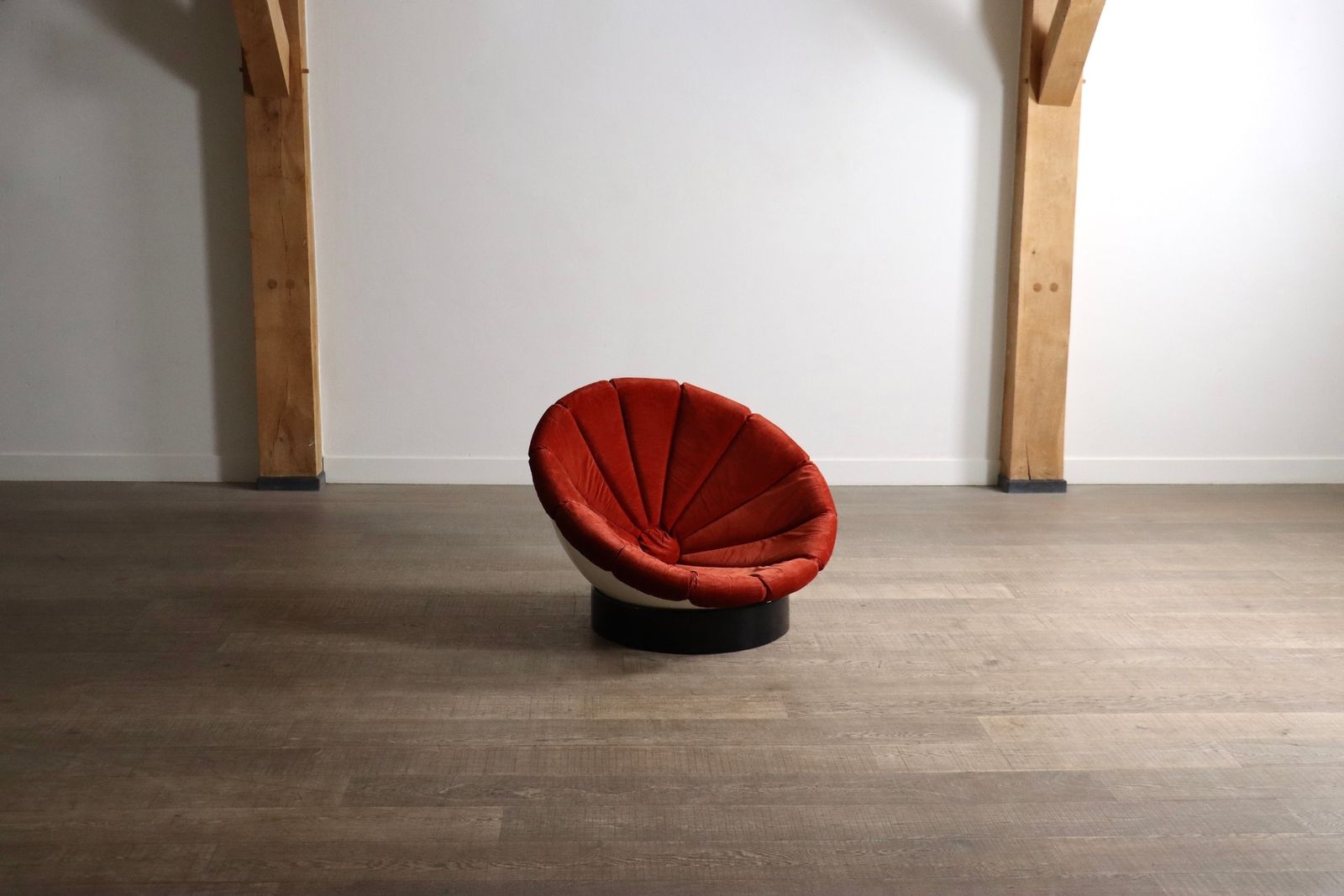 Luciano Frigerio 'Girasole' Lounge Chair, Italië jaren 1960 photo buy