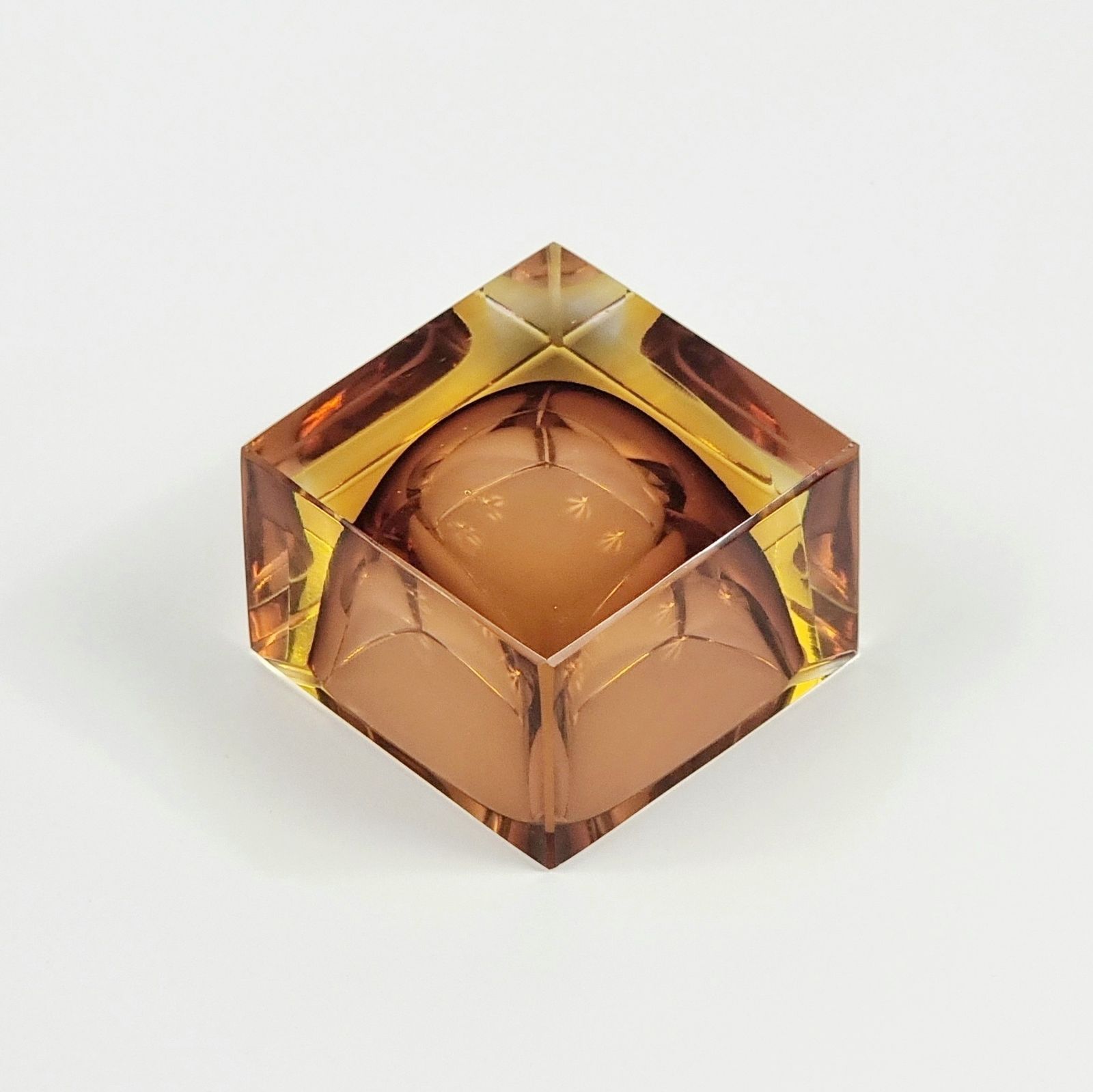 Mid-Century Sommerso Murano-glazen asbak/schaaltje van Flavio Poli voor Seguso Vetri d'Arte, Italië, jaren 1970 photo vinterior