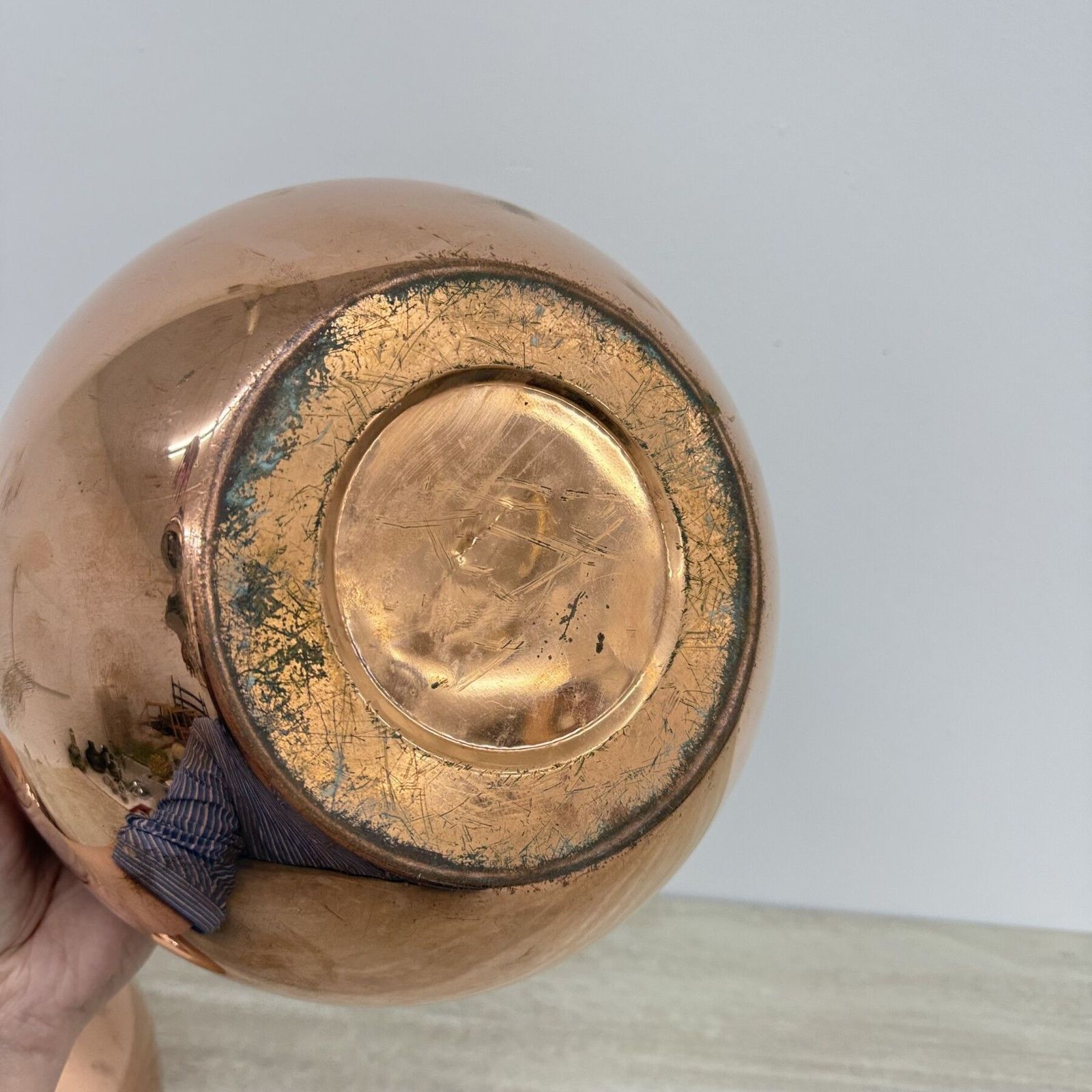 Vintage Raymor grote peervormige koperen champagne- en wijnkoeler, Italië, jaren 1970 photo Woonaccessoires