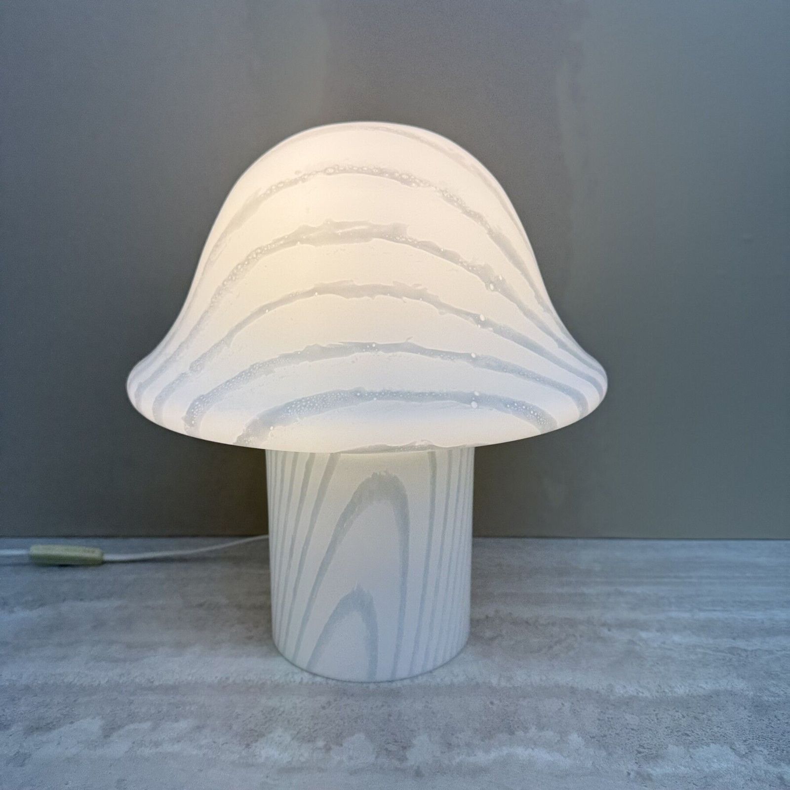 photo for sale Peil & Putzler Mushroom Zebra Tafellamp, jaren 1970