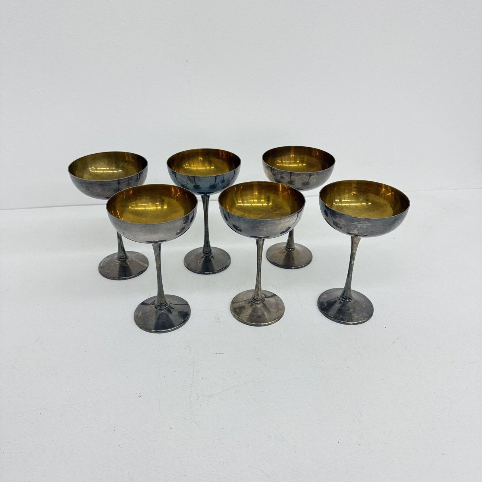 photo furniture Set Van 6 Messing Verzilverde Champagnecoupes, Jaren 1970, Italië