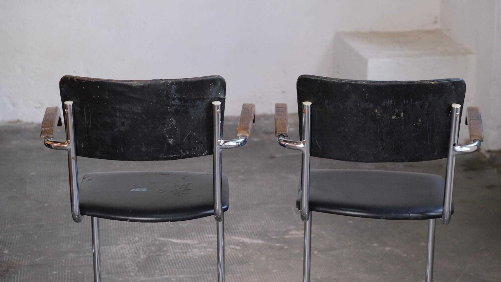 1 Of 2 Bauhaus Cantilever Armchair Mart Stam S 43 photo buy