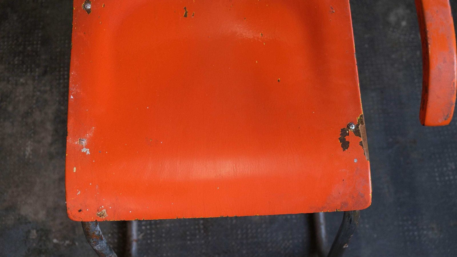 Bauhaus Cantilever Chair With Armrests In Orange From The 1930s photo for sale
