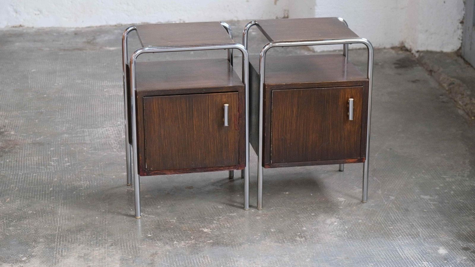 1 Of 2 Bauhaus Bedside Tables In Dark Brown