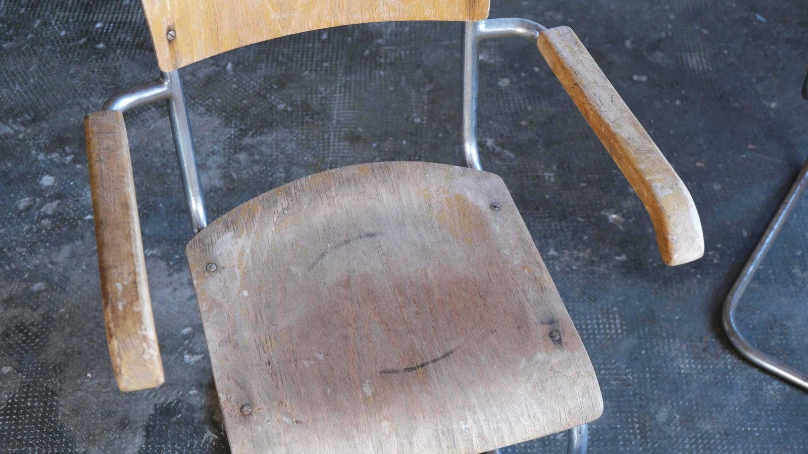 1 Of 2 Bauhaus Cantilever Armchairs, Model S 43 F photo vinterior
