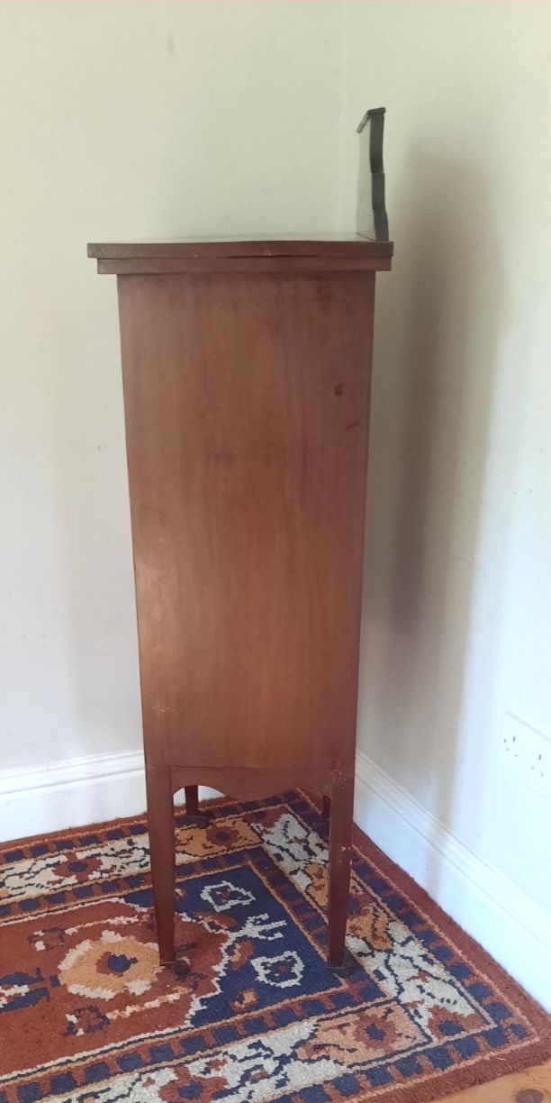 photo furniture Antique Edwardian Mahogany Inlaid Glazed Display Cabinet With Key