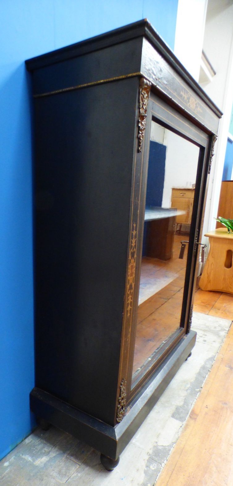 Victorian Ebonised Pier Display Glazed Cabinet Ornate Details Uk Delivery photo vinterior