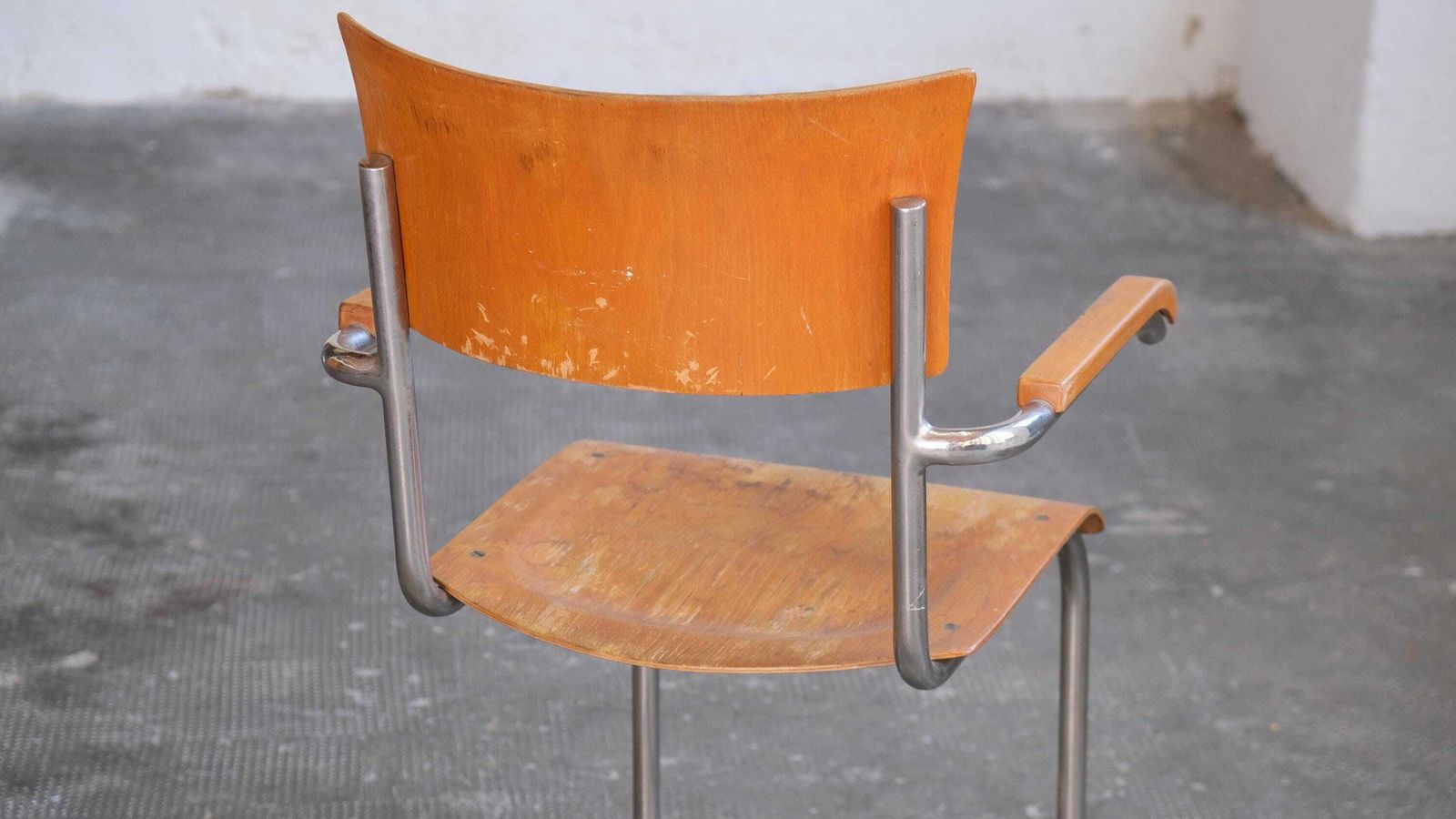 Bauhaus Cantilever Chair S 43 F In Light Brown photo for sale