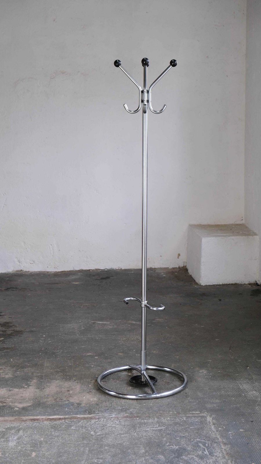 Bauhaus Coat Rack Made Of Chrome Plated Steel Tubes With Umbrella Stand