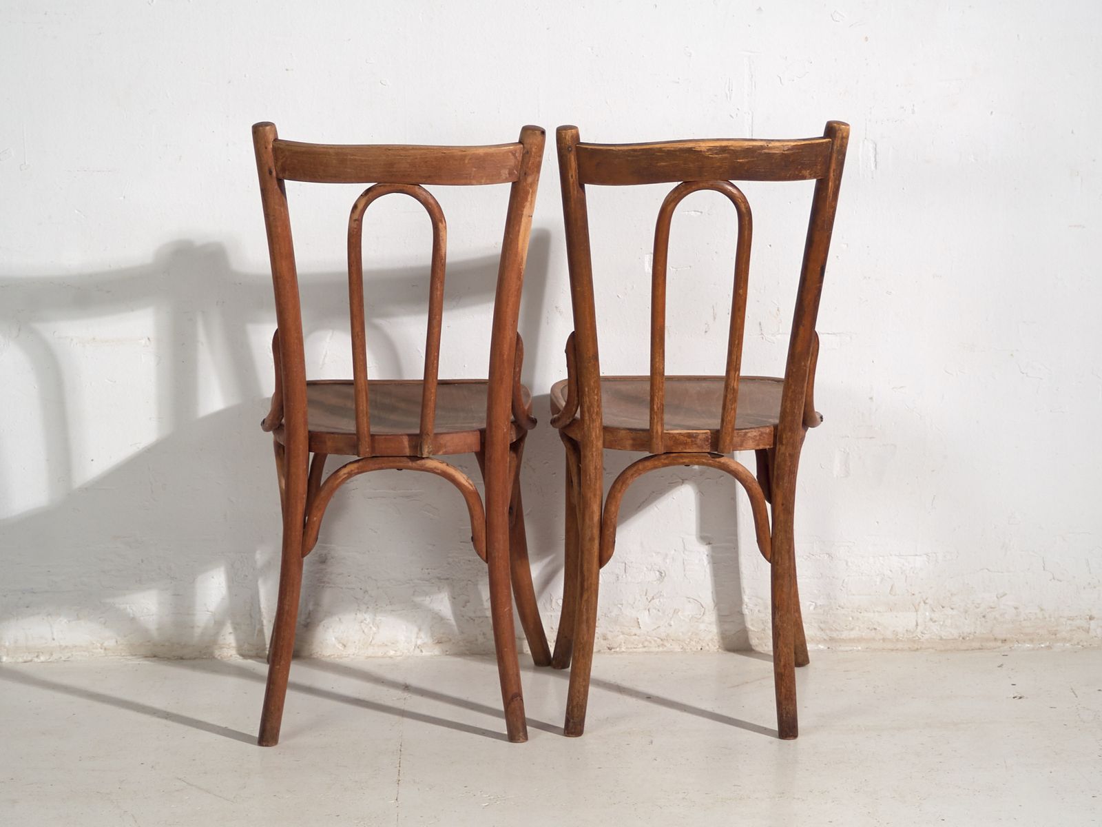 photo vinterior Antique Set Of 6 Bentwood Thonet Chairs – Central Europe, Circa 1900