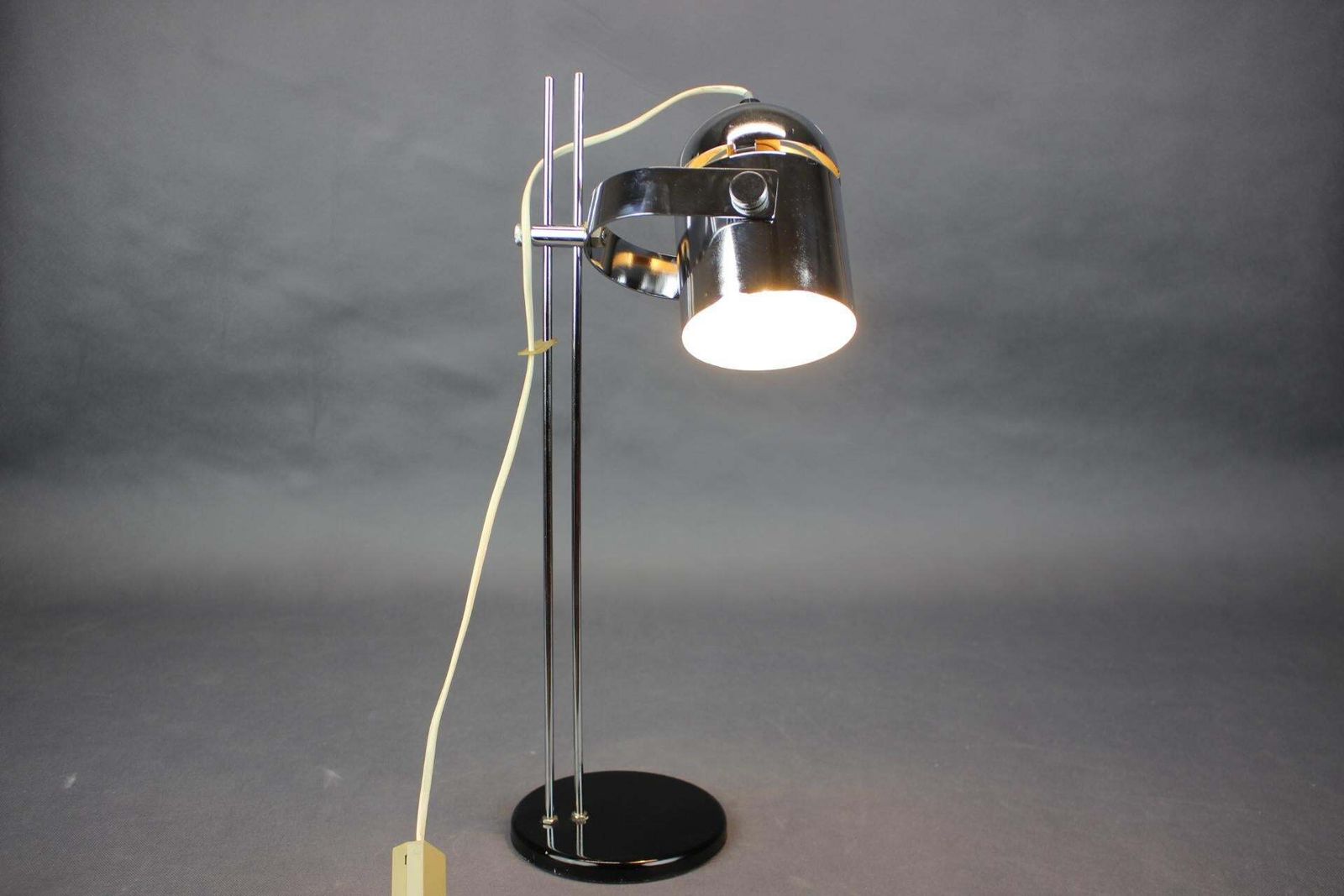 Verlichting Mid-Century verstelbare tafellamp van Stanislav Indra, Tsjecho-Slowakije, jaren 1960 photo