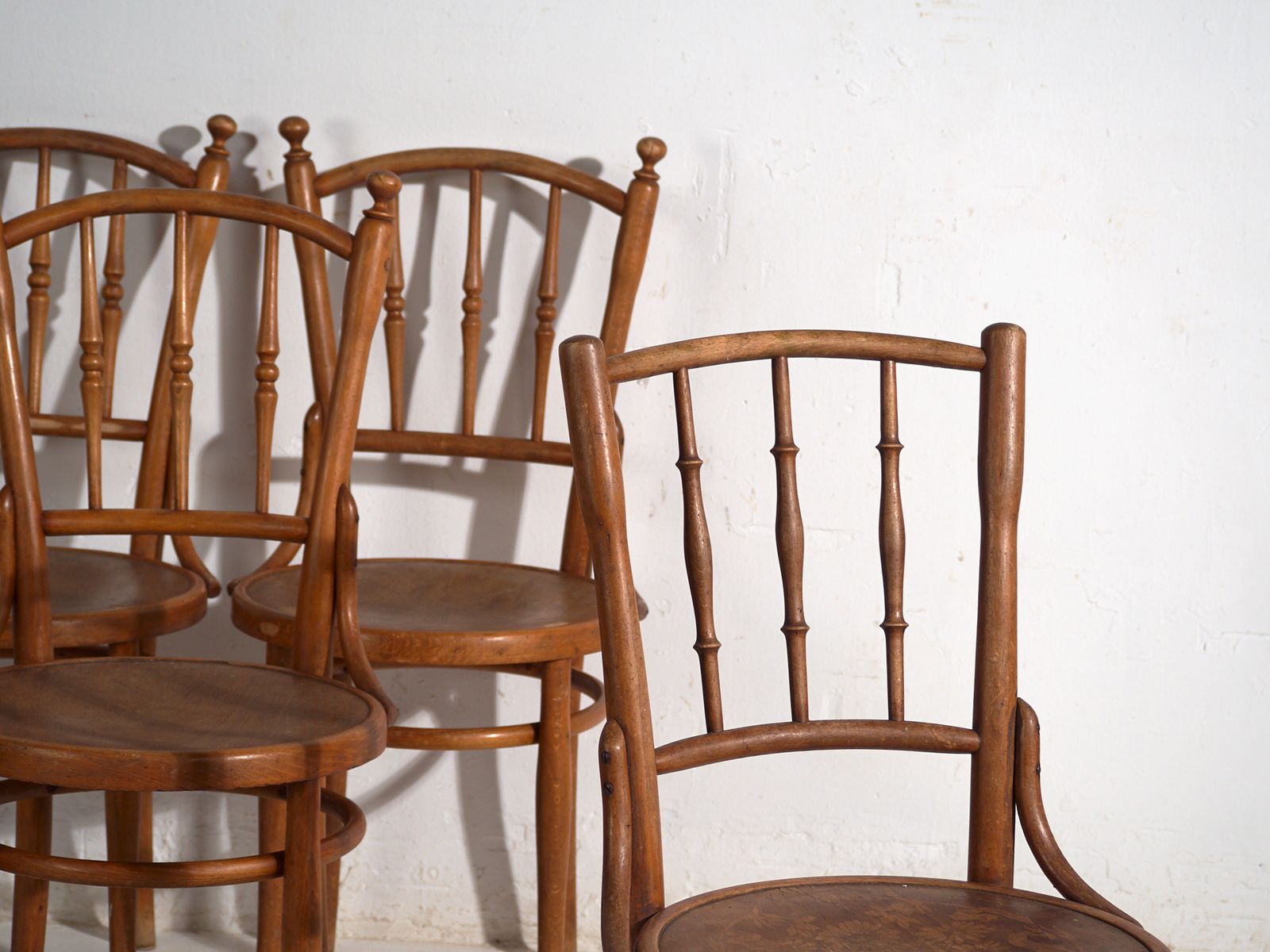 Antique Set Of 4 Bentwood Chairs In Curved Wood – Central Europe, Circa 1900 photo furniture