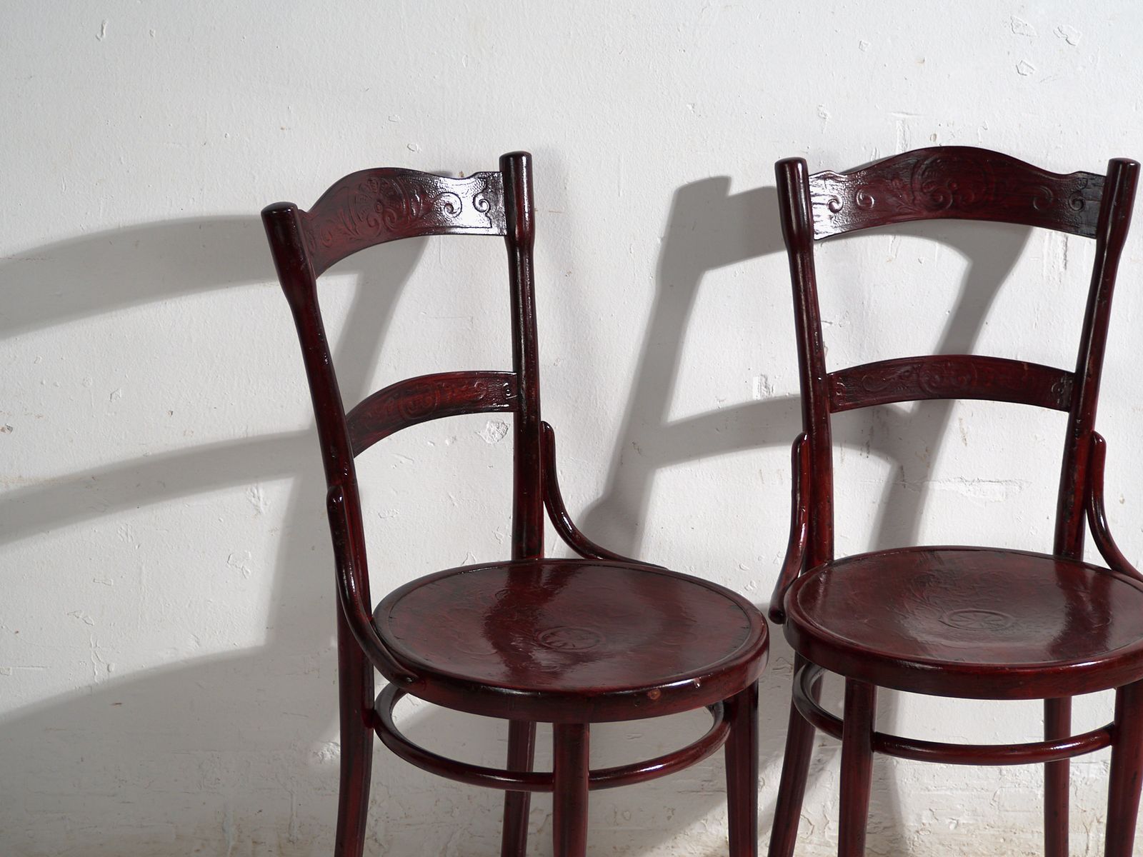Antique Set Of 4 Bentwood Thonet Chairs – Central Europe, Circa 1900 photo 973.0