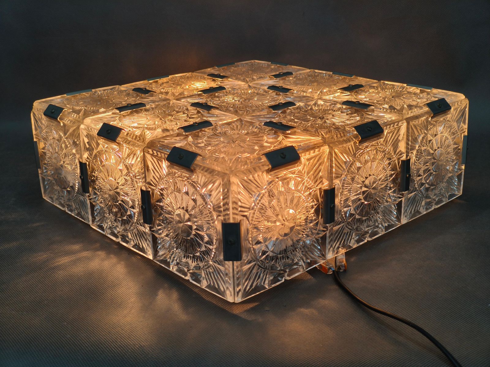 Tsjechische geslepen glazen plafondlamp, Kamenický Šenov, jaren 1970 photo for sale