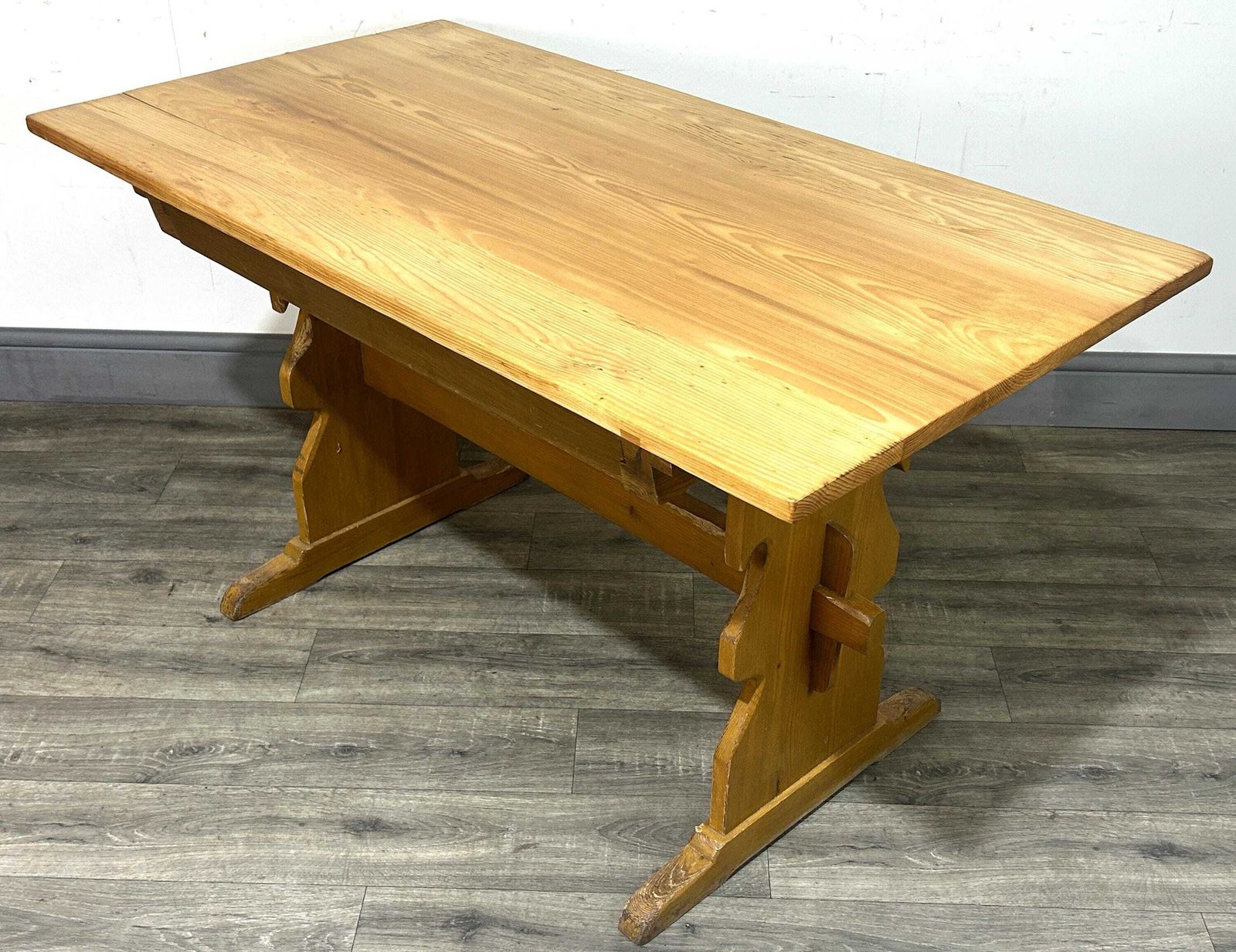 Fabulous Brutalist Polish Pine Dining Suite Josef Kulon Przelom Capelia 1960's. photo vinterior