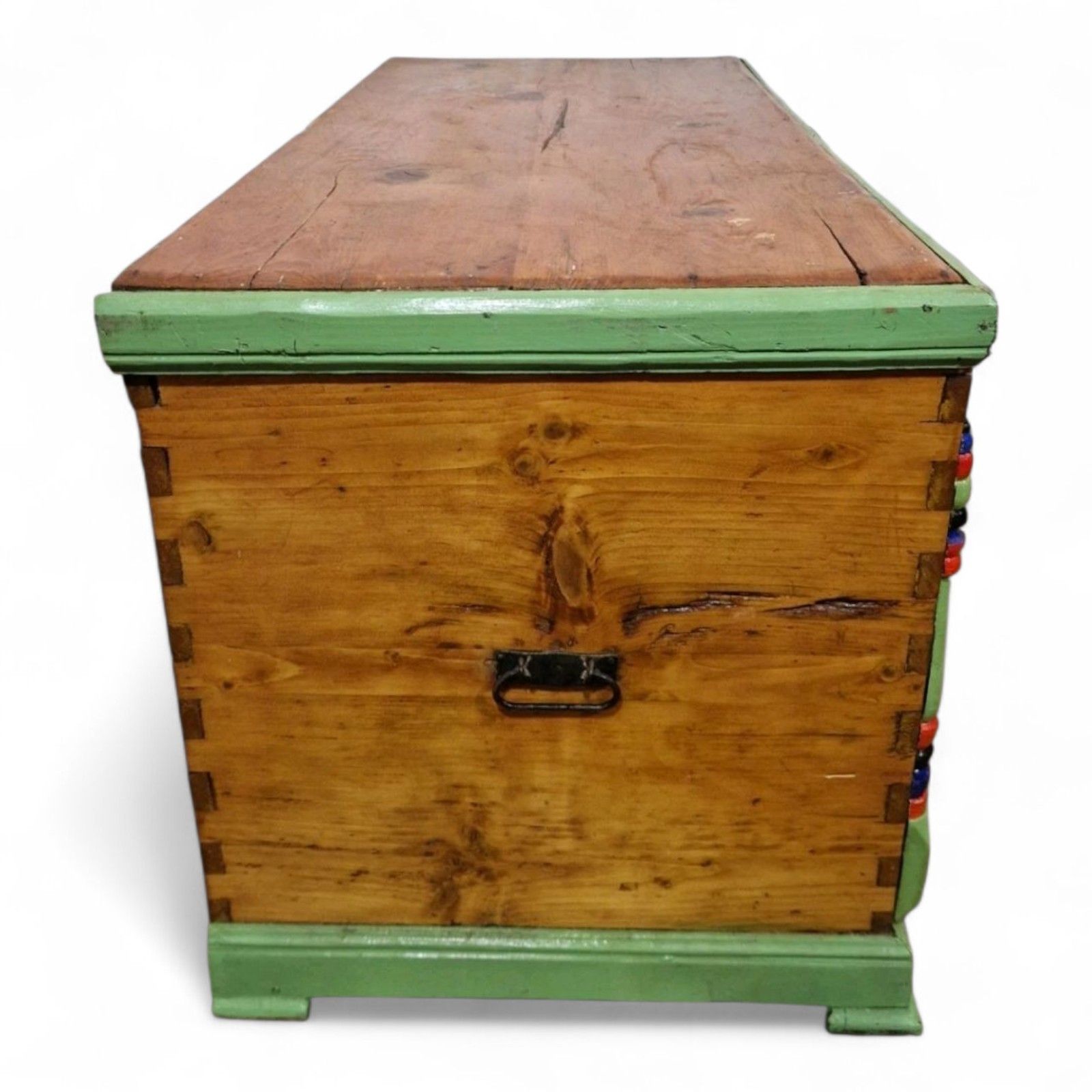 photo vinterior Pine Blanket Box Antique Wood Hand Painted Scandinavian Folk Art Storage Chest