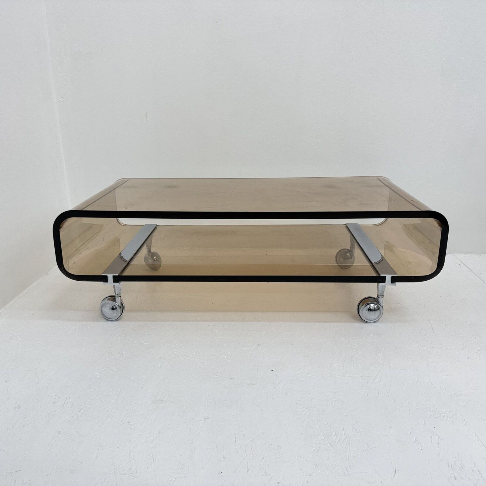 Mid Century Plexiglas Design Salontafel Van Michel Dumas Voor Roche Bobois, 1972 photo vintage