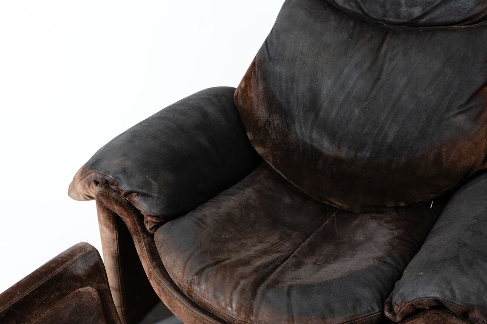 Vittorio Introini P60 Saporiti Italia Armchair And Ottoman Set – 1970s photo for sale