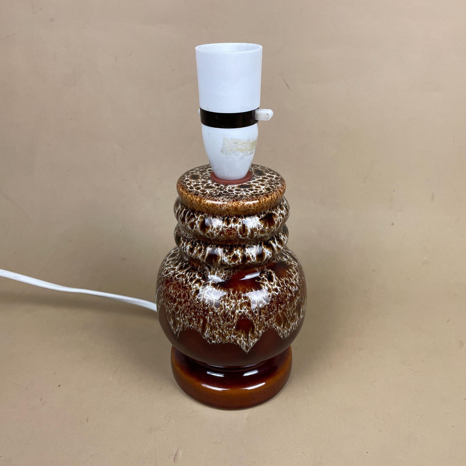 Vintage Ceramic Patterned Brown Studio Pottery Lamp Bedside Table Light Handle Vase Retro Cottage Natural Antique Pattern Handmade Marbled photo 55.0