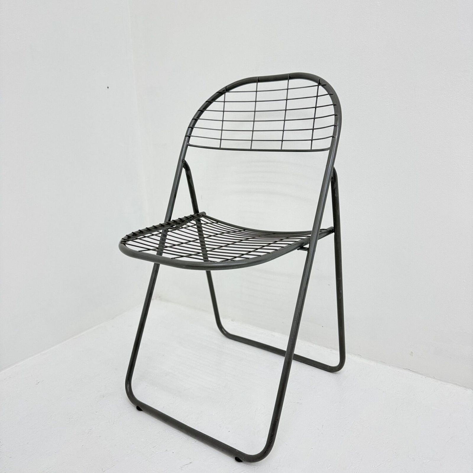 Niels Gammelgaard Voor Ikea Grijze Metalen Draadstoel, Inklapbaar, Ca. Jaren 1970