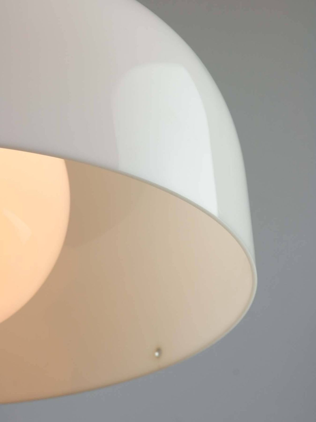 Grote Space Age hanglamp in wit van Guzzini, jaren 1970 photo Verlichting