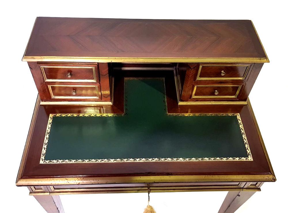 Good Quality 19th Century Rosewood Ladies Writing Desk With Brass Mounts photo for sale