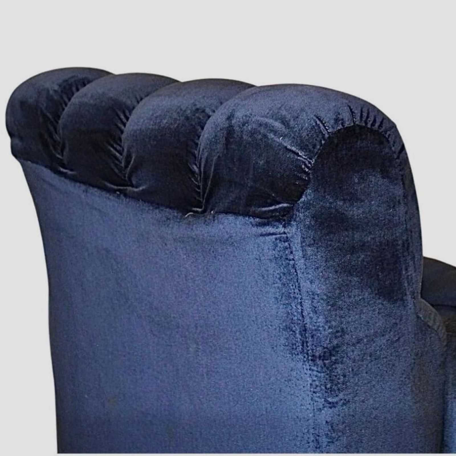 Italiaanse fauteuil met blauw fluweel, jaren 1980, modern design, Italië photo buy