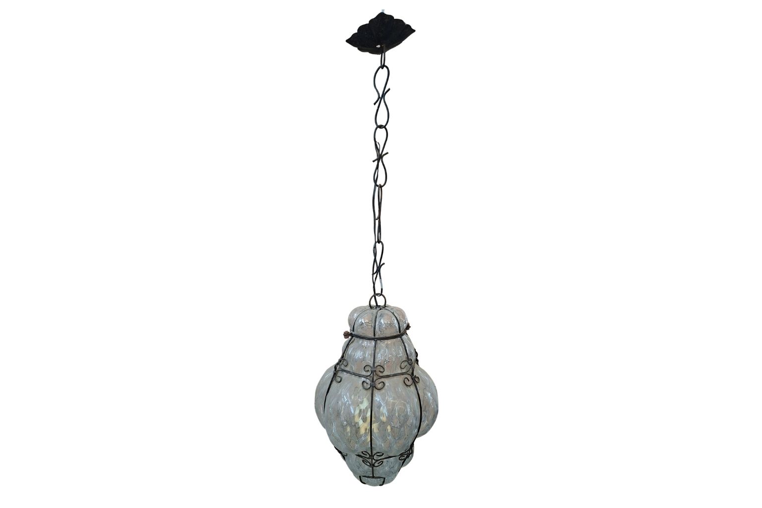 Lampada A Sospensione Vintage In Vetro Soffiato E Ferro Battuto photo buy