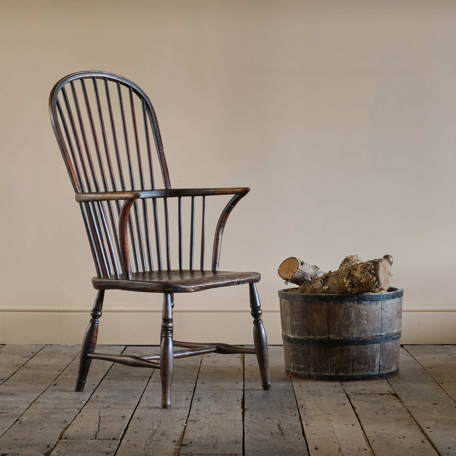 Early 19th Century Hoop Back Windsor Chair photo 1095.0